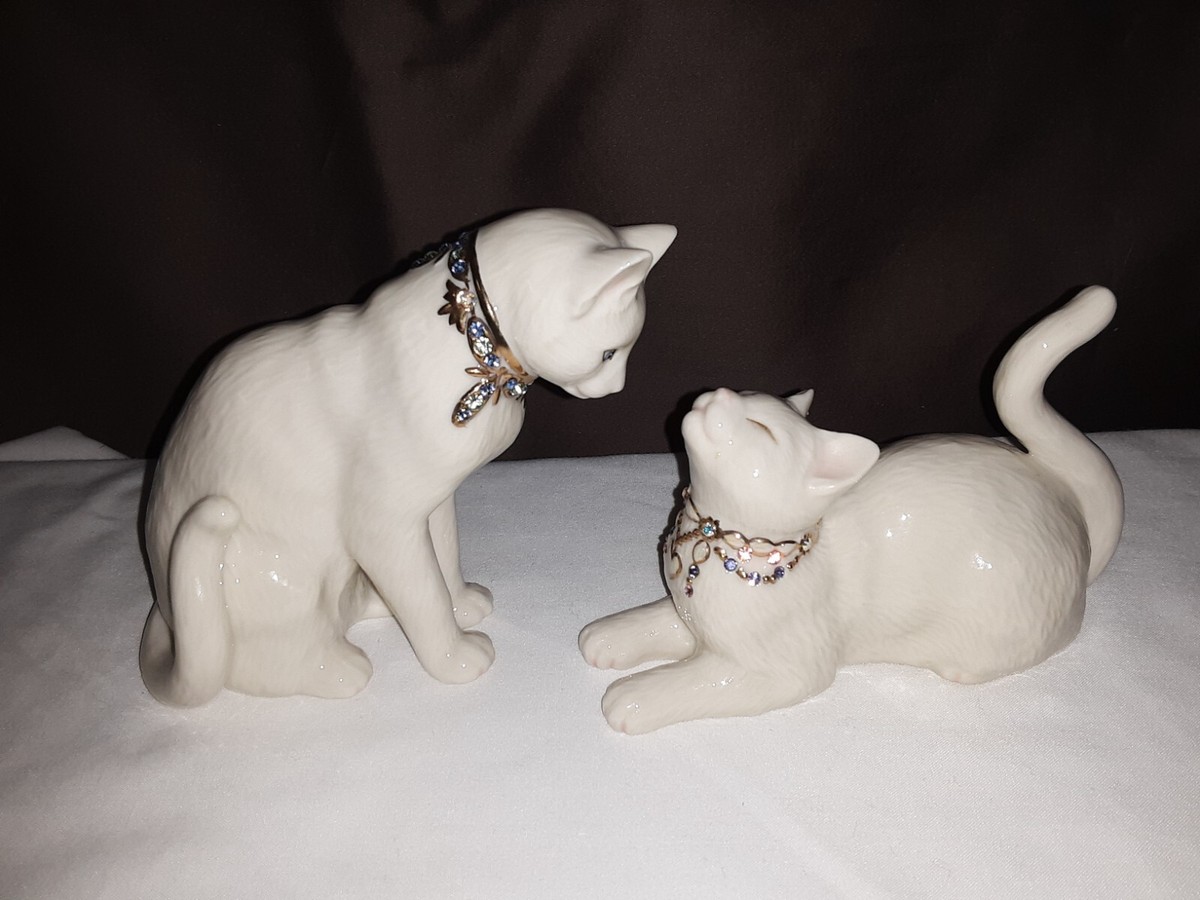 レノックス猫 Awake to a Kiss Lenox 