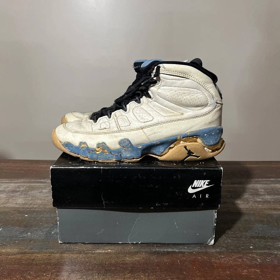Nike Air Jordan 9 Powder Blue 1994🦄 Foto 2 de 4