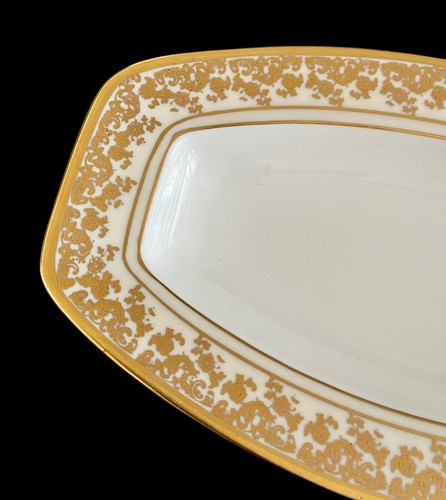 Vintage Hutschenreuther LHS Selb Bavaria 10" Oval Relish Dish Gold Encrusted - Picture 4 of 8