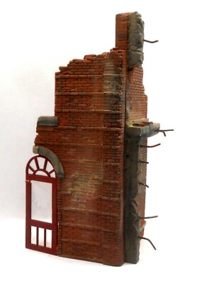 Dioramas Plus 1/35 Vietnam or Far East Ruins # 4 + Rubble & wood laser cut parts