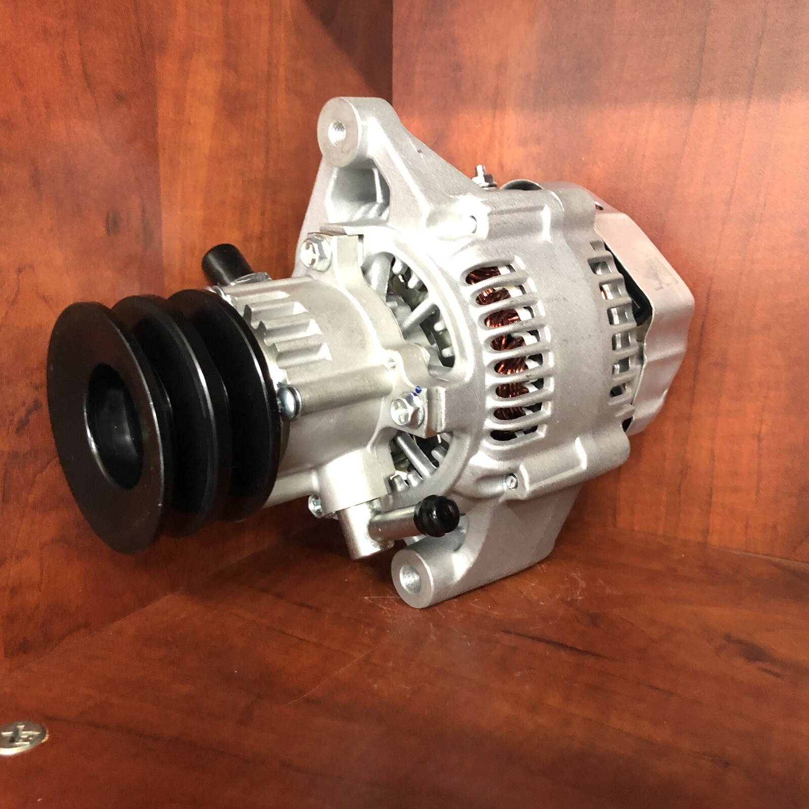 Alternator Voltage Regulator FOR Toyota HiAce HiLux LN111 LN167R LN172 5L DIe eBay