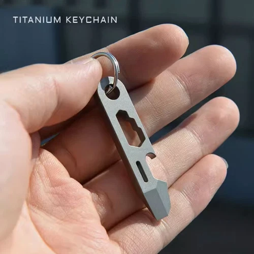 Mini Portachiavi in Lega di Titanio Pry Bar EDC Crowbar Opener Outdoor Multi Tools - Foto 1 di 10