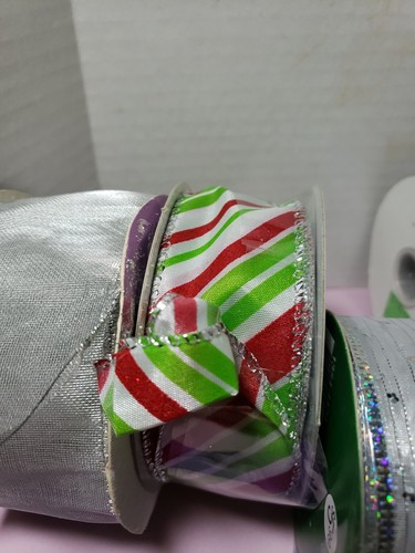 Lot Of 8 Spools Vintage Ribbons Some Have Been Used Christmas Crafting Wreaths - Picture 17 of 24
