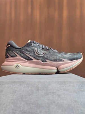 True Motion U-TECH Vichara - Gray Pink (TMW01091B01) Women's 9.5 BRAND NEW