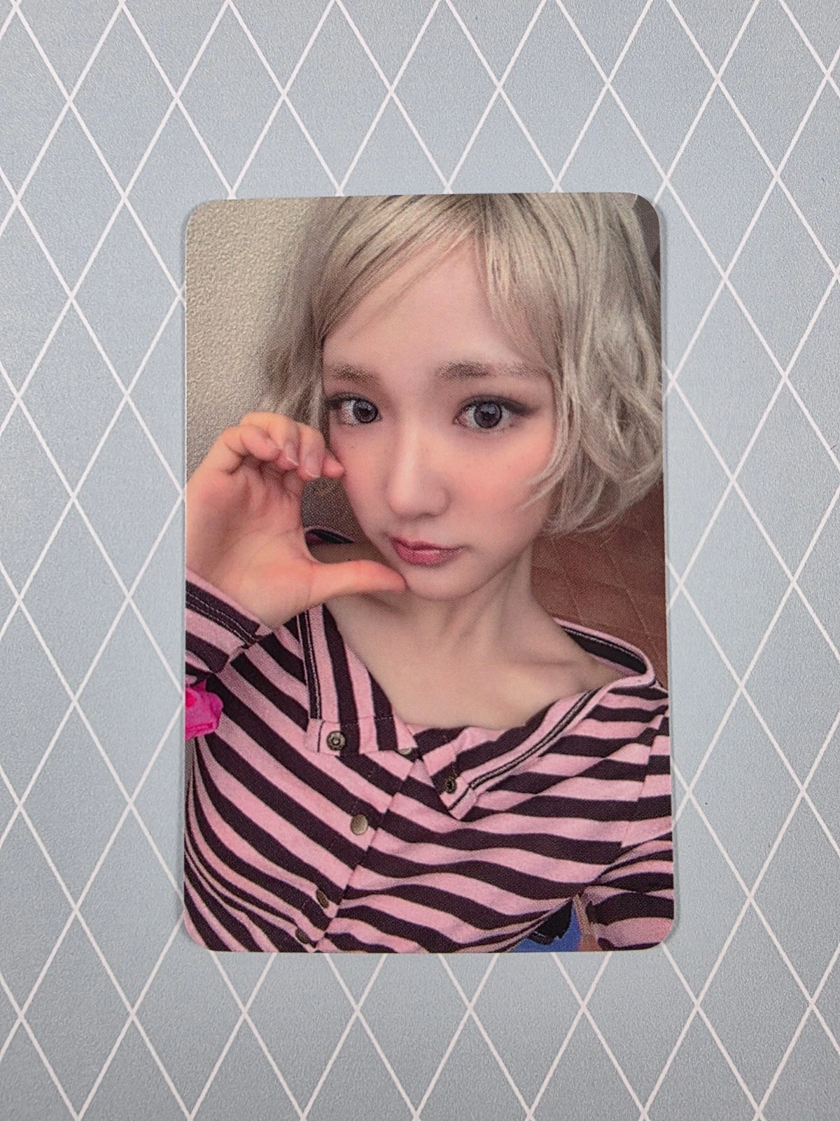 Jiyu - Delulu Pack POB photocard photocard