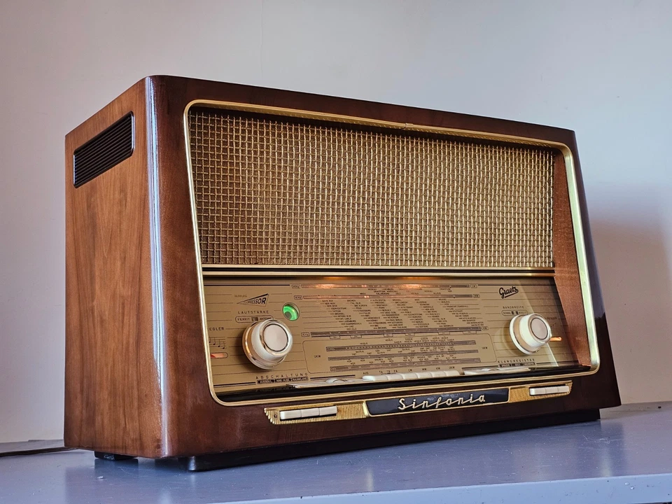 RADIO GRAETZ TUBERÍA, MODELO SINFONIA 522. UN AÑO DE GARANTÍA (VER VÍDEO) Foto 3 de 4