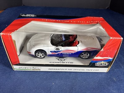 Greenlight 2004 Chevy Corvette Indianapolis Indy 500 Official Pace Car 1:24