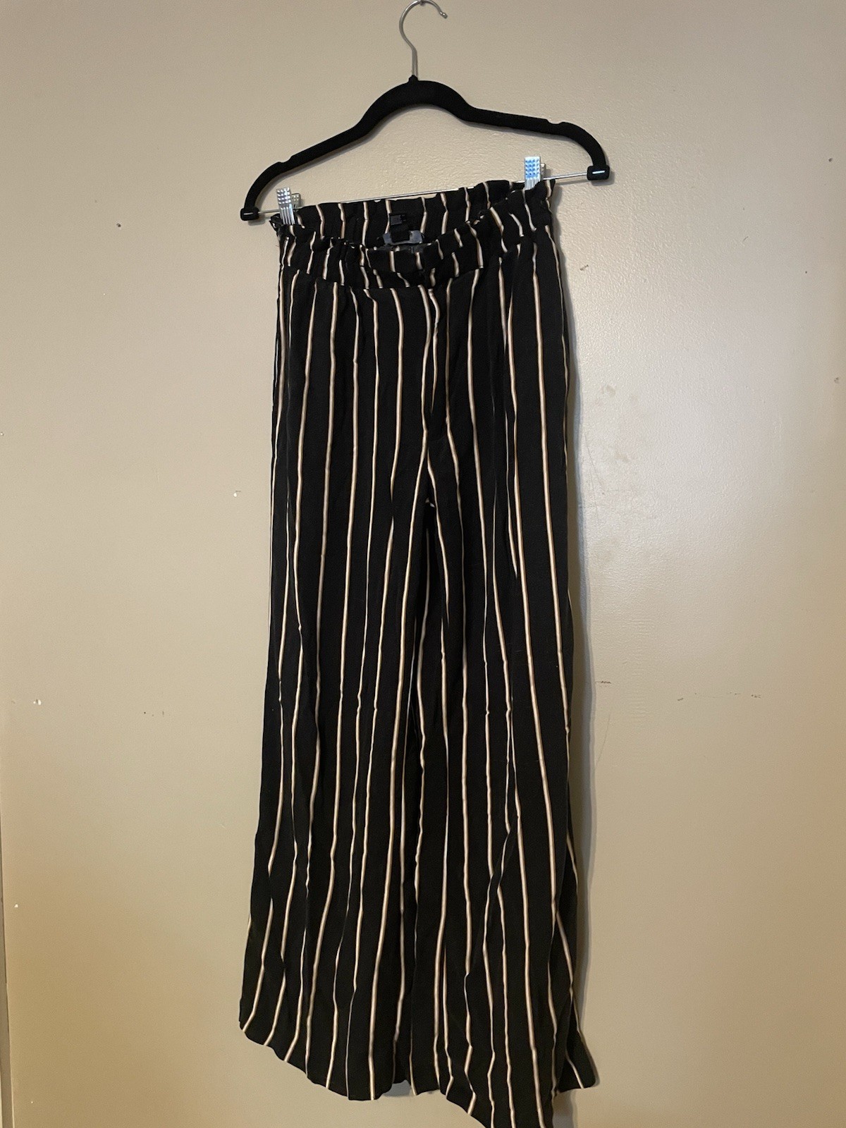 FOREVER 21 Pants Small Black White Striped Wide Leg High Rise Stretch Casual