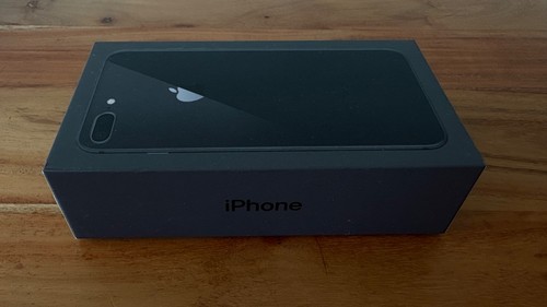 Apple iPhone 8 Plus 256GB Ohne Simlock - sieht aus, funktioniert super - Bild 12 von 19