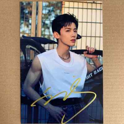 Bai Jing Ting Autograph Photos Gifts Send Friends 白敬亭亲笔签名照周边