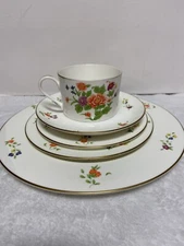 Tiffany & Co Bone China Dinnerware 2 Full Place Settings Imperial Flowers