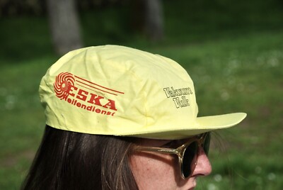 True Vintage 80er 90er Rennrad Cap Mütze gelb Vakuum Vulk ESKA Reifendienst