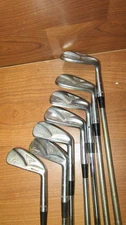Vintage Lot of MacGregor Tourney Golf Irons 2,3,5,6,7,8,PW RH Steel SHaft
