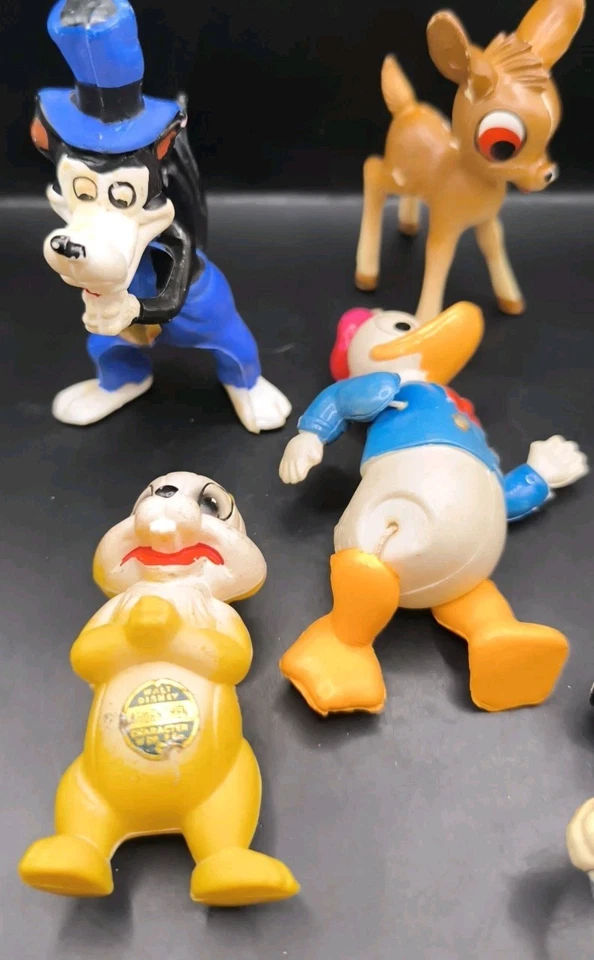 Vintage 7 Stück Disney Figuren Hartplastik Um 1960 Donald Bambi Wolf  - Bild 2 von 4