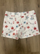 Loft classy White floral Chinco shorts size 2