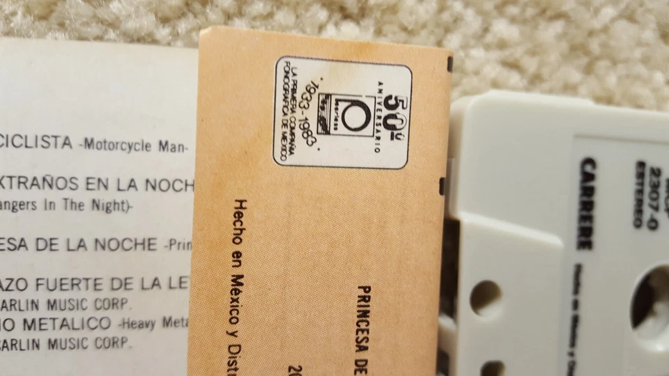 Saxon The Eagle Has Landed Mexico Release Cassette Tape Carrere Records 1983 Foto 3 de 4