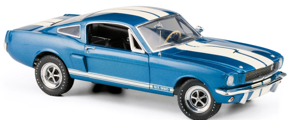 Ford Shelby Mustang Cobra GT1967w/1969V8Custom Built18Car12Blue1:24Metal Model40 - Image 2 of 4