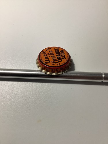UNCLE SMILIE’S Orange Soda Cork Soda Bottle Cap Duluth, MN 🥤 - Picture 4 of 7