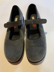 tommy hilfiger mary jane shoes