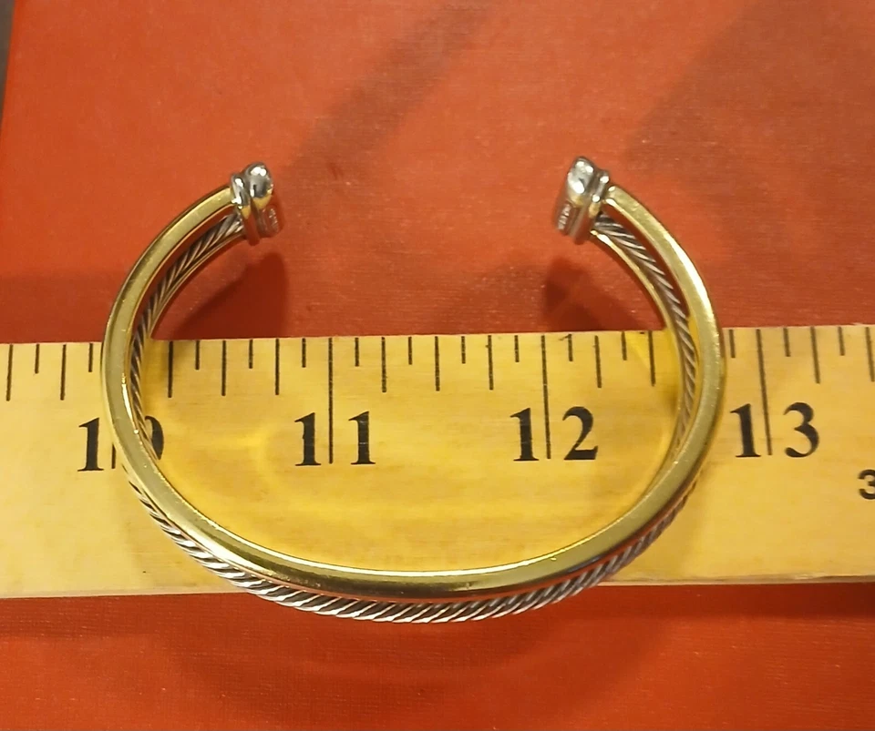 Brazalete David Yurman 3 Filas 18K Y Fila Cable Plata 7.5" 1oz De 18k Foto 2 de 4