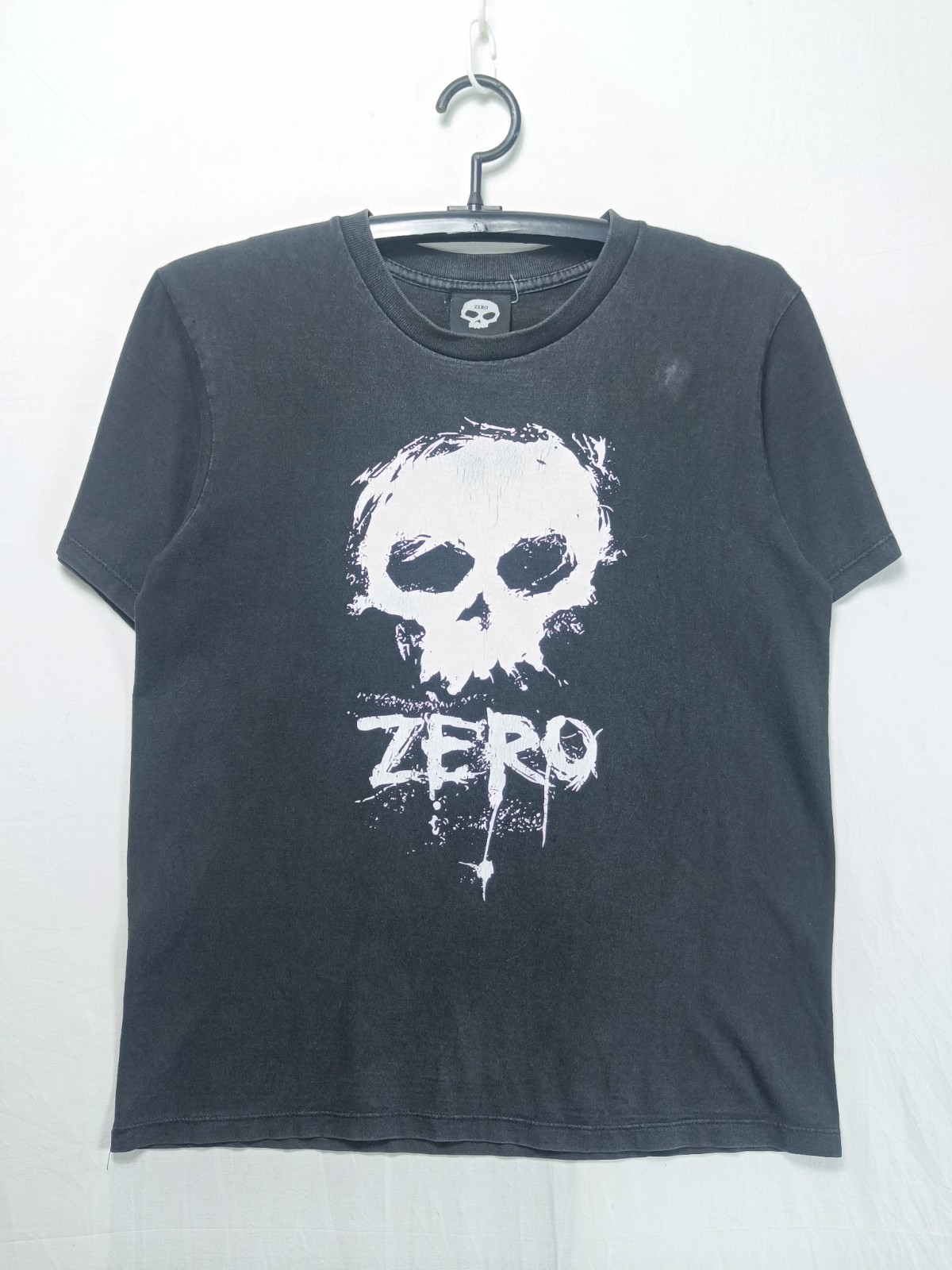 Zero Skateboards Skull Logo Vintage T-Shirt Black Size M – Rare Y2K Skatewear