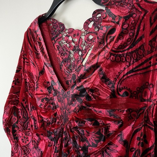 Top Live & Let Live Petite Rojo Negro Terciopelo Encaje Oscuro Romance Gótico Talla PXL Vampiro - Imagen 4 de 12