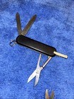 Set of 4 Knives 3 VTG Victorinox Swiss Army Keychain Knives 1 ISC German — photo 10