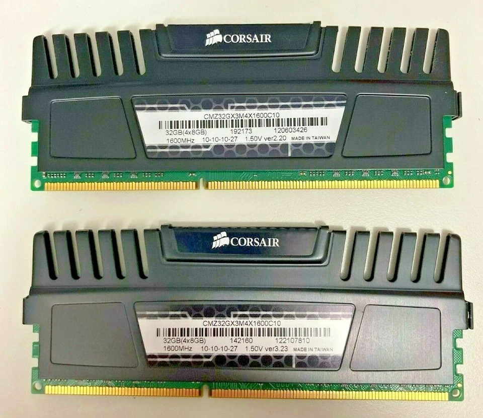 CORSAIR Vengeance DDR3 1600MHz 16GB (2x8GB) Memory Ram 1.5V CMZ16GX3M2A1600C10 - Image 2 of 3