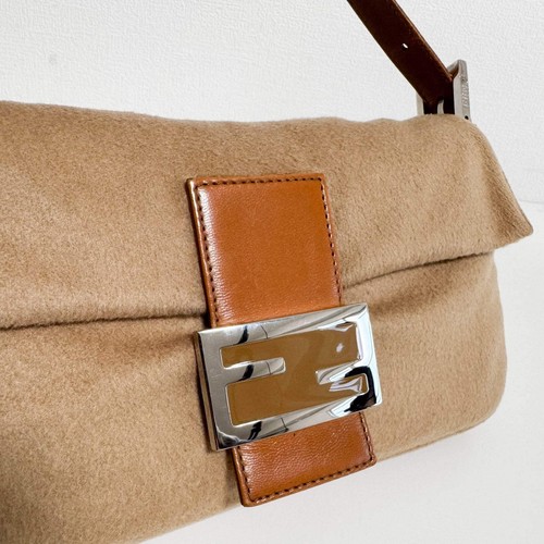 FENDI Baguette Wool Beige Shoulder Bag - Bild 6 von 18