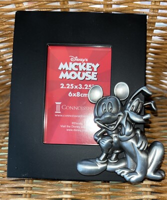 NEW VINTAGE Disney Connoisseur Mickey Pluto Photo Frame 3D Effect Black & Pewter