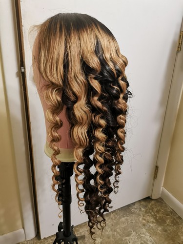 High Quality Ombre Blonde 24'' Curly Soft Virgin Human Hair Front Lace Wig - 第 17/22 張圖片