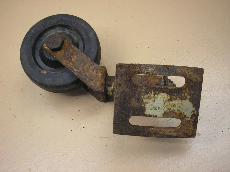 Gravely Modelo L Caminar-Detrás Cuadrado Chute Soplador de Nieve Rueda Rueda Conjunto Foto 4 de 4