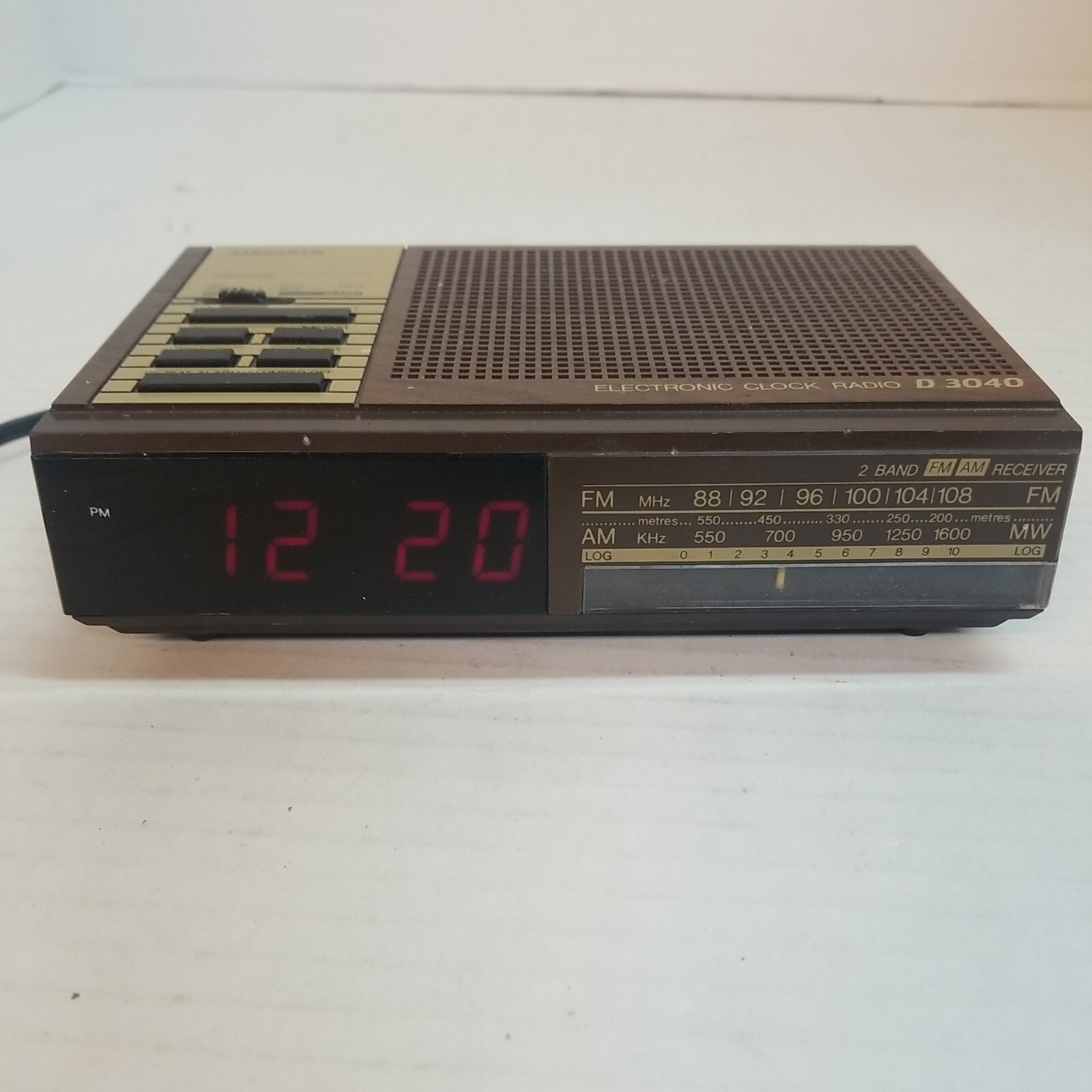 Magnavox AM/FM Digital Alarm Clock Radio; D3040/17S eBay