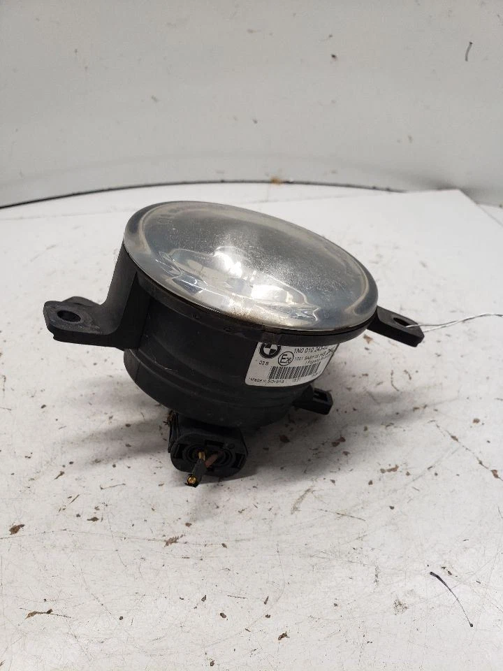 Parachoques antiniebla montado en la esquina/luz de estacionamiento para pasajero para BMW X1 1378671 12-15 Foto 2 de 4