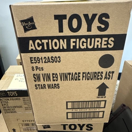 STAR WARS TVC VINTAGE CASE of 8: - VC04, 06, 47, 50 LUKE BESPIN HAN BESPINSEALED