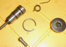 83-85 Mercedes W123 300TD 300D Transmission Gearbox 722.3 OEM PARTS ONLY