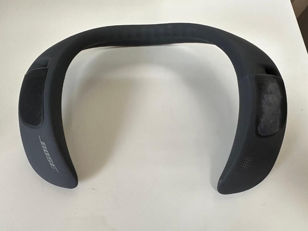 Bose SoundWear Companion Portable Bluetooth Wearable Neck Bose SoundWear Companion Portable Bluetooth Wearable Neck