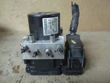 10 11 2010 2011 Mazda 3 ABS Pump Anti Lock Brake Module Assembly 8V61-2C405-AG