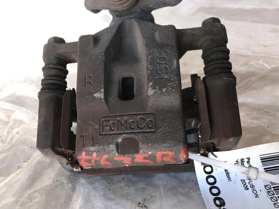 Pinza de freno de disco trasera Ford Fusion 2006-2012 sedán de 3,0 L lado derecho del pasajero Foto 2 de 4