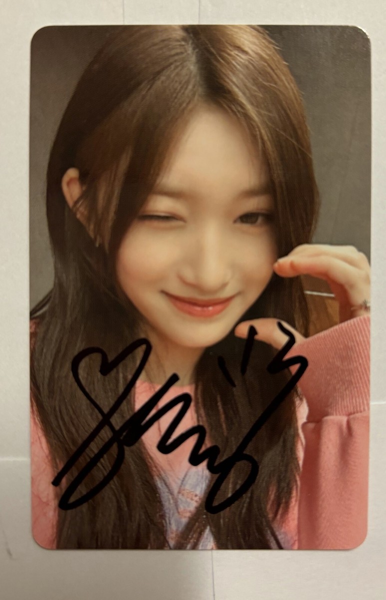 IVE [I'VE MINE] WITHMUU LEESEO Autographed Signed Photo card PC