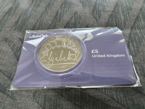 The Royal Mint 2022 Queen UK Reign Charity and Patronage £5 Pound Coin UNC