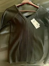 Guess Women's Black Ribbed V-Neck And Back Sweater Size Large NWT