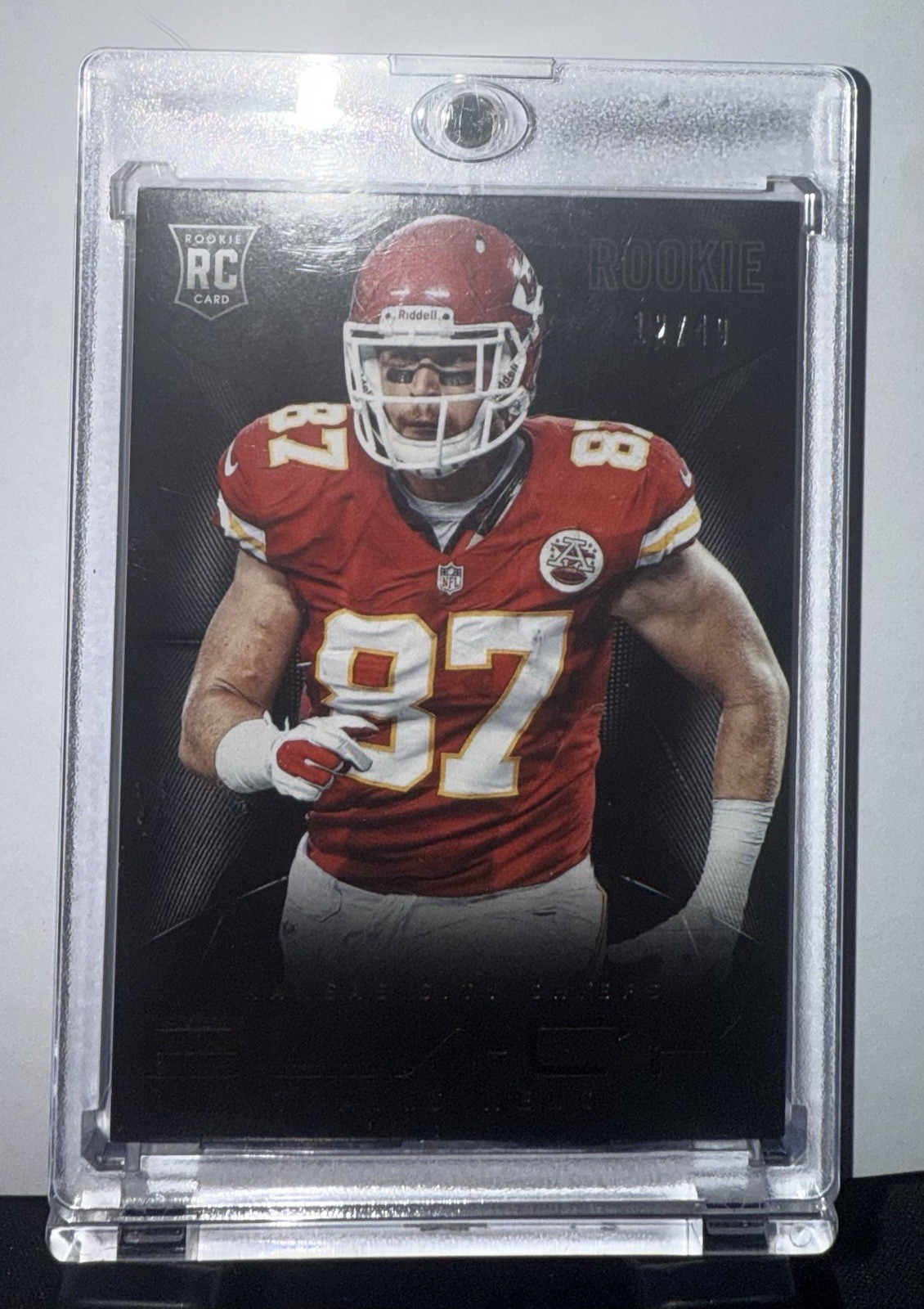 Travis Kelce Panini Black #186 Gold