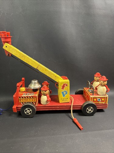 Vtg Fisher Price Little People #169 Snorky W/ All 4 Original Firemen