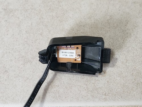 SAMSUNG UN32J5003BF IR SENSOR POWER BUTTON BOARD EXCELLENT CONDITION BN41-02399A - Picture 2 of 2