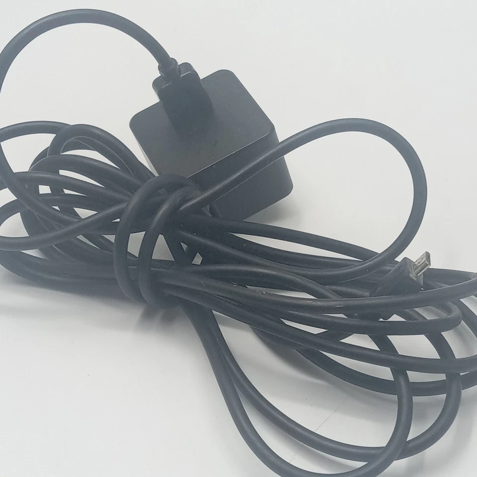 Samsung Wireless Fast Charger EP-NG930 For Galaxy Phones W Cord Tested Working - Image 4 of 4