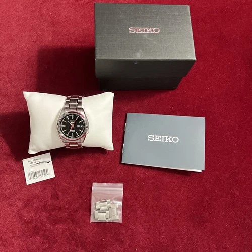 Seiko 5 Automatic Black Dial Stainless Steel Men's Watch SNKL45J1 34mm Excellent