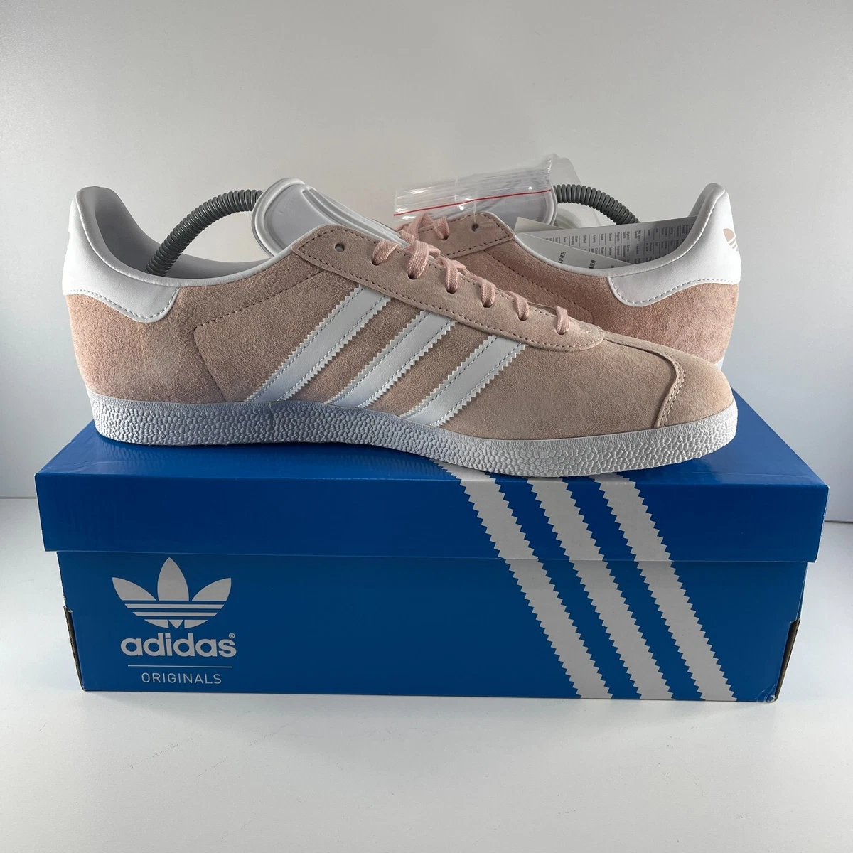 ✓ BNIB Adidas Gazelle Mens Suede Classic Pink Low UK 10 US 10.5 44 2/3 📦 | eBay