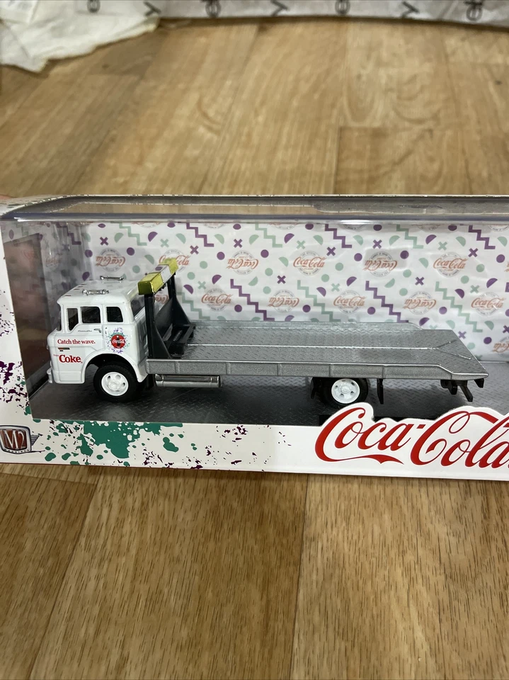 M2 1/64 hauler Coke 1990 Ford C8000 & 1990 mustang GT White New - Image 2 of 4