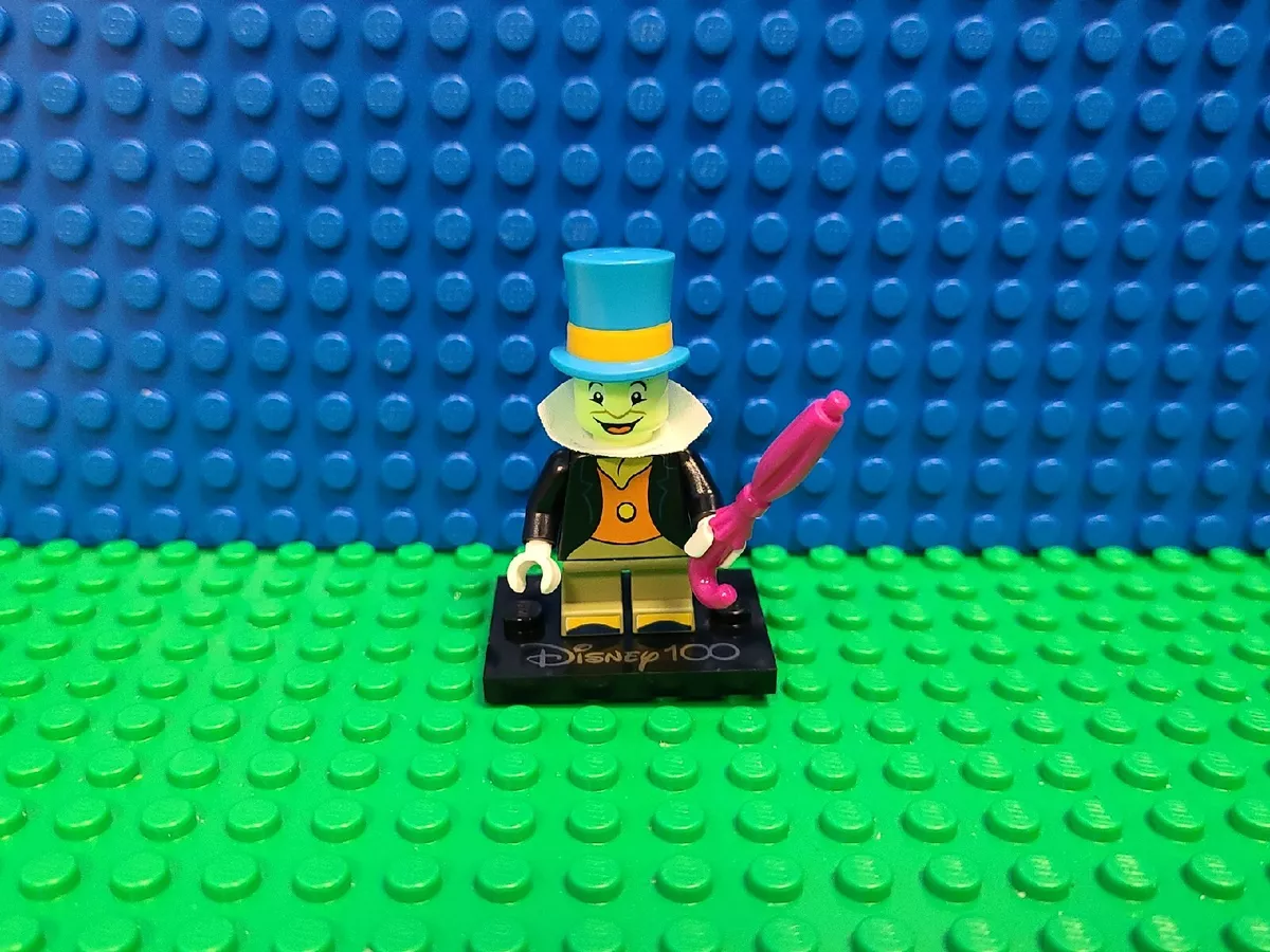 Lego cricket minifigure 2025